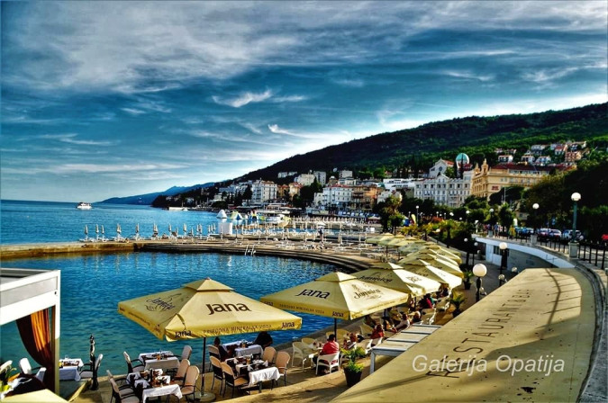 Opatija, Villa Emily - Beautiful Unique Family Villa in Lovran Lovran